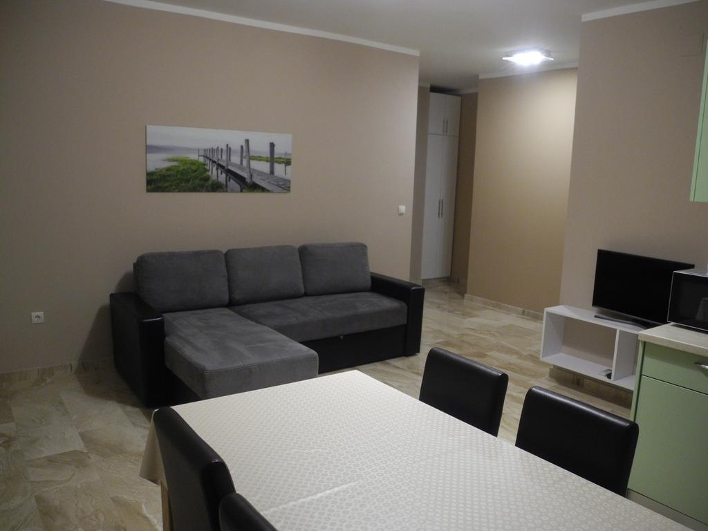 Apartmani Karla Zablace Exterior photo